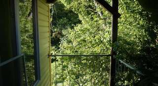 Гостиница Морской Лоо Трехместный номер с собственной ванной комнатой-5